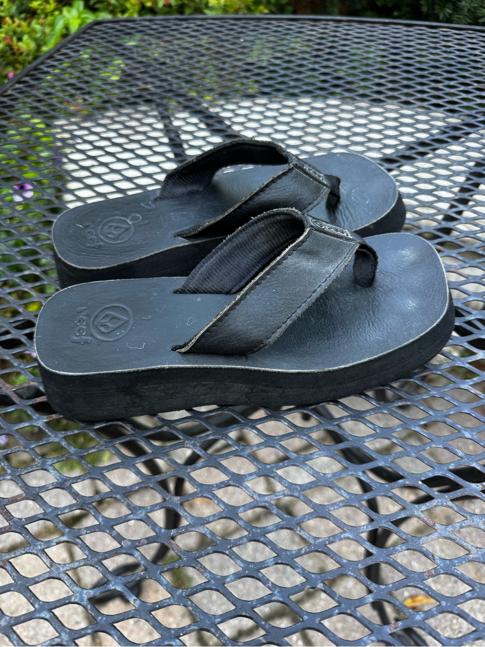 REEF Women’s Black Platform Flip Flop Sandals - Casual Comfort Size 7